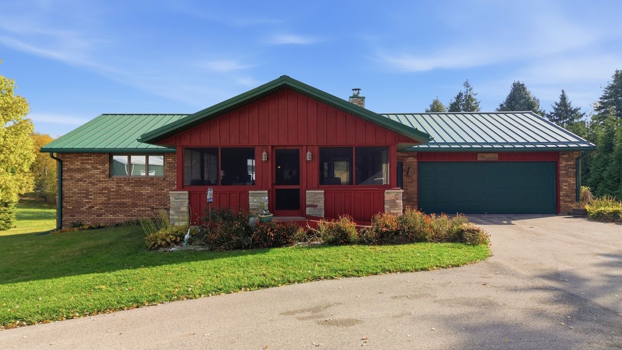 1764 Wolverine Road, Dixon, IL 61021 Main Photo