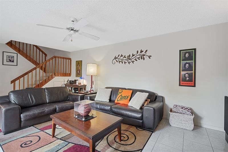 2512 Camelot Court, Cooper City, FL 33026 Photo