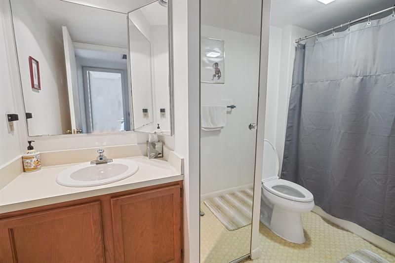 2512 Camelot Court, Cooper City, FL 33026 Photo