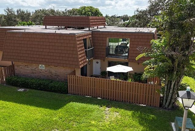 2512 Camelot Court, Cooper City, FL 33026 Photo