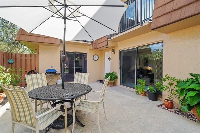 2512 Camelot Court, Cooper City, FL 33026 Photo