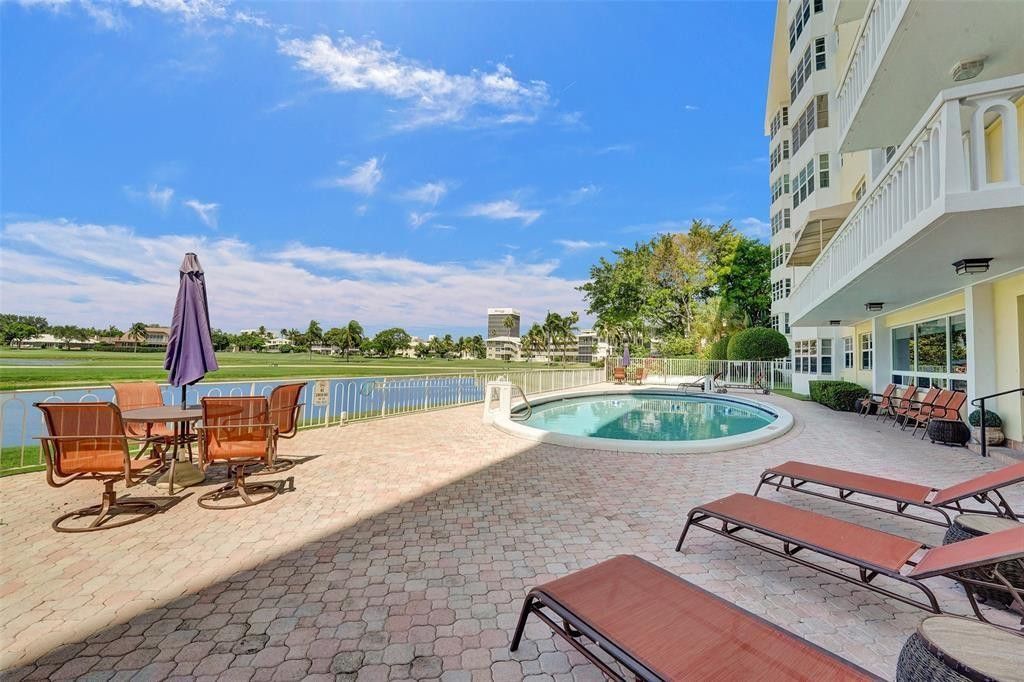 2500 NE 48 Lane, Unit 403, Fort Lauderdale, FL 33308 Photo