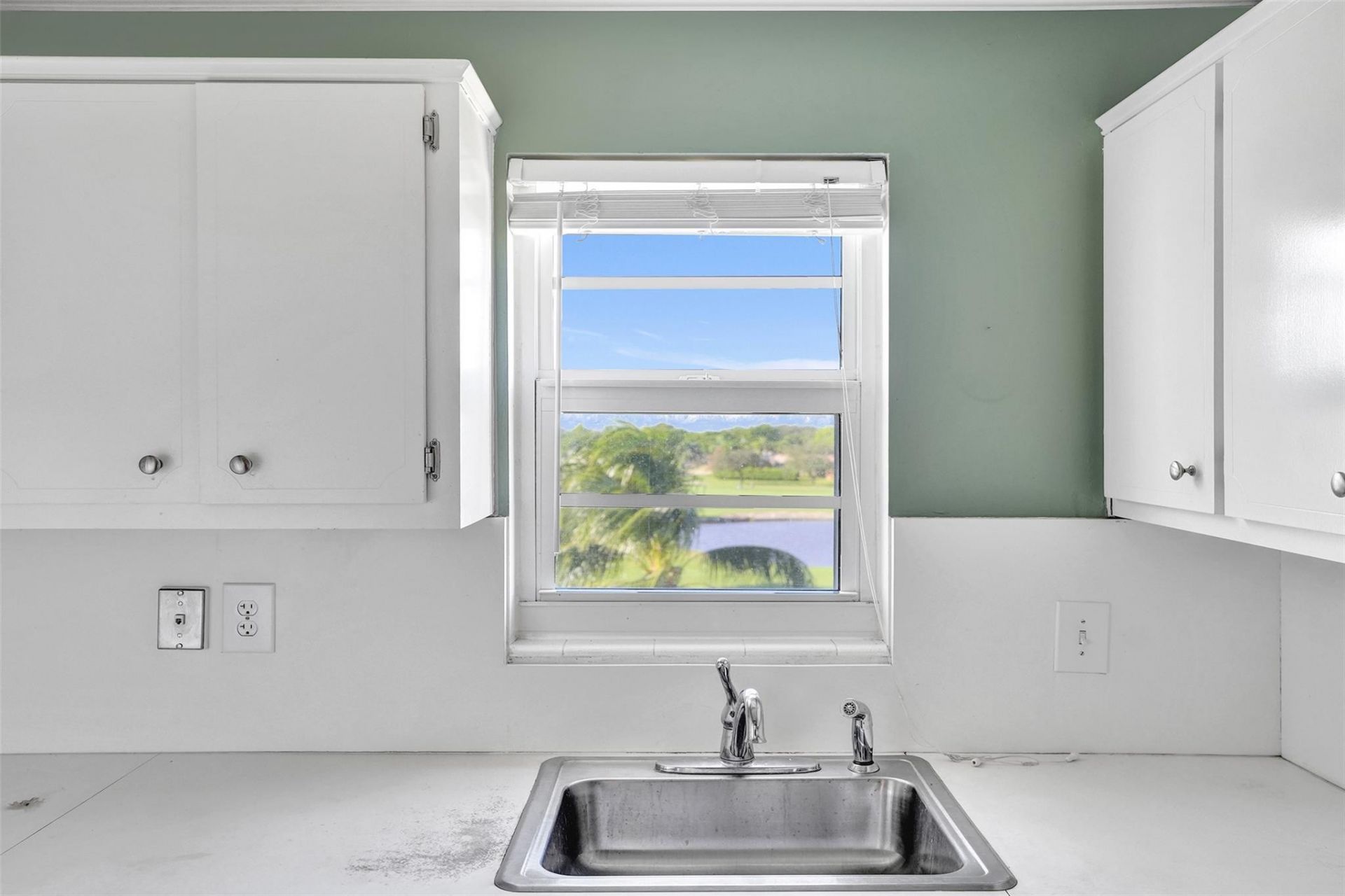 2500 NE 48 Lane, Unit 403, Fort Lauderdale, FL 33308 Photo