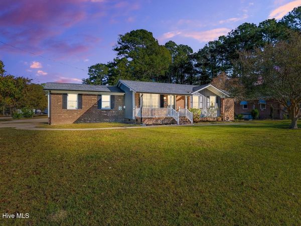 505 Pineview Road, Kenly, NC 27542