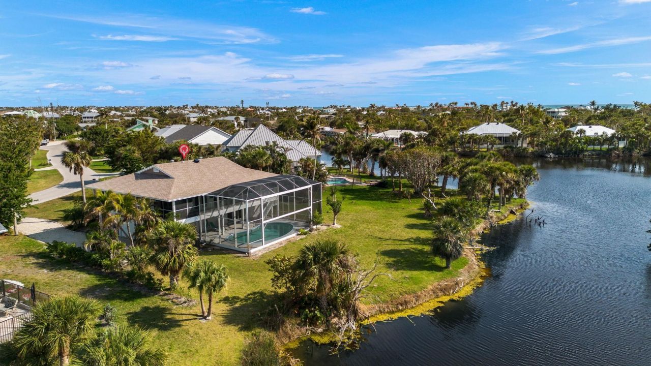 673 E Rocks Dr, Sanibel, FL 33957 Photo