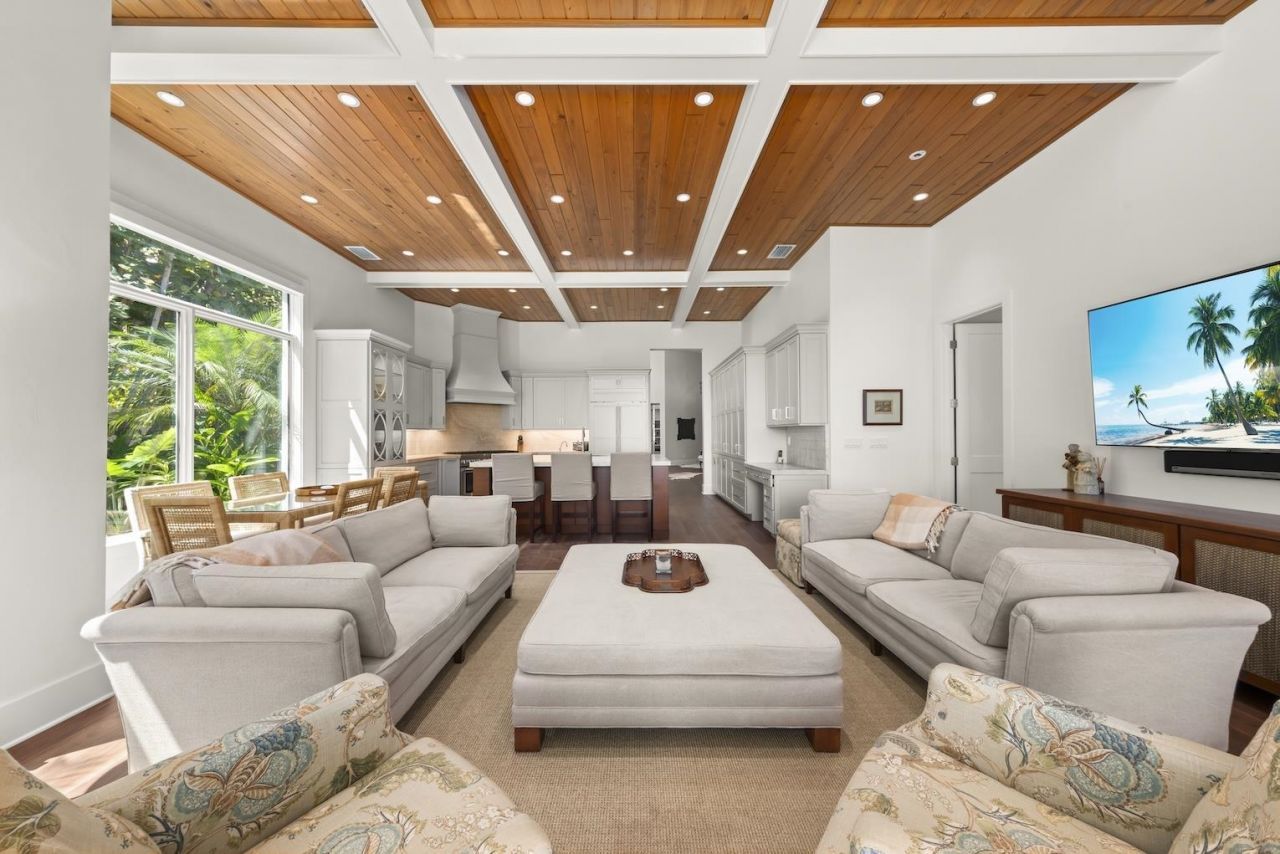 5751 Baltusrol Court, Sanibel, FL 33957 Photo