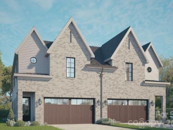 2621 Springway Drive, Charlotte, NC 28205