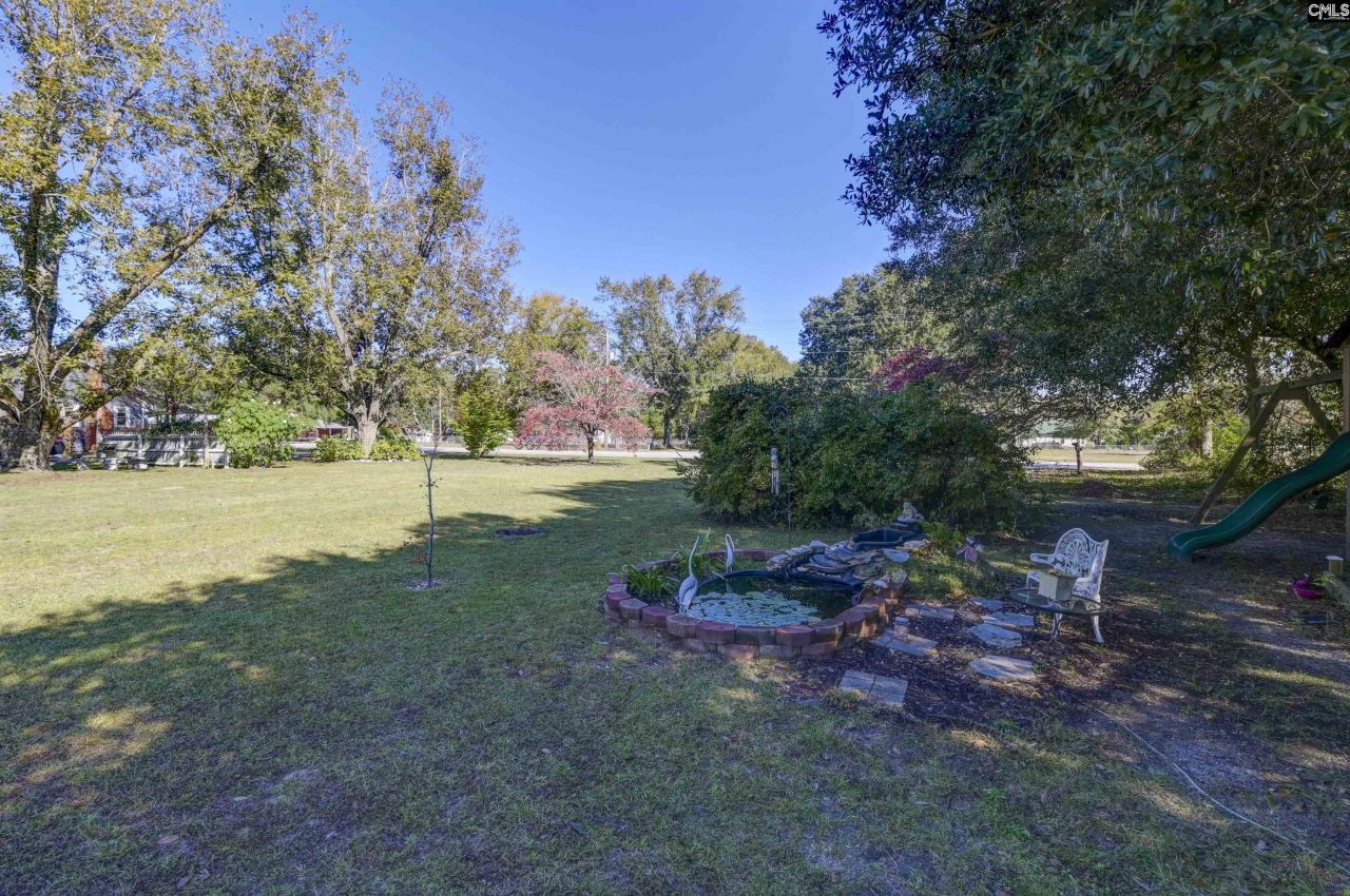 729 Magnolia Street  Photo 16