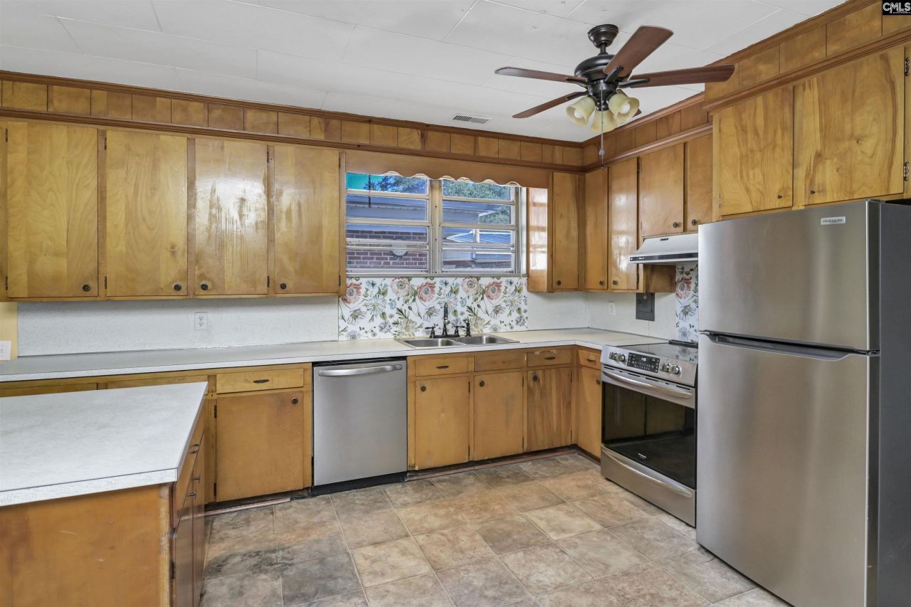 729 Magnolia Street  Photo 24