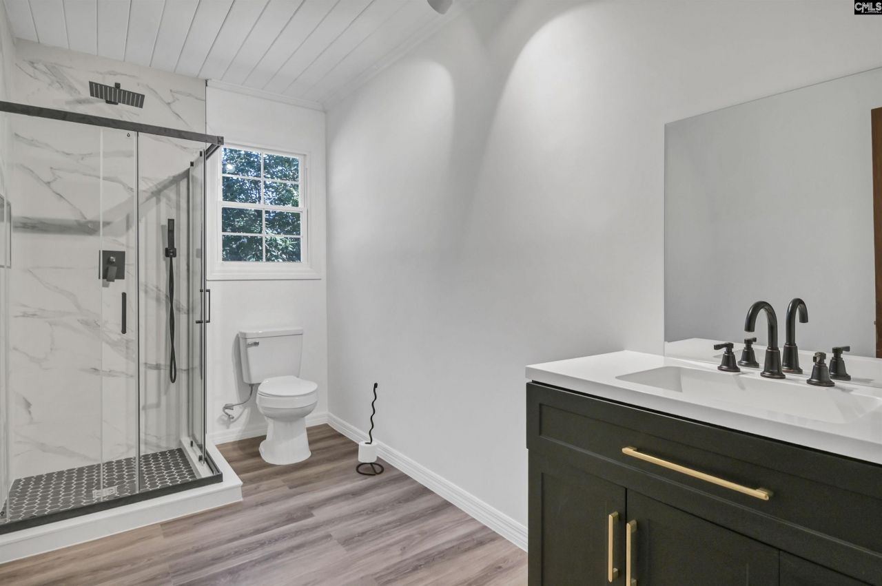 729 Magnolia Street  Photo 34