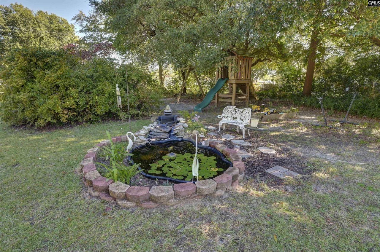 729 Magnolia Street  Photo 4