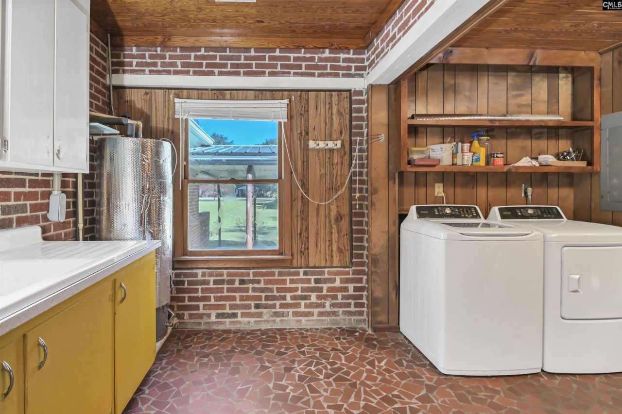 729 Magnolia Street  Photo 43