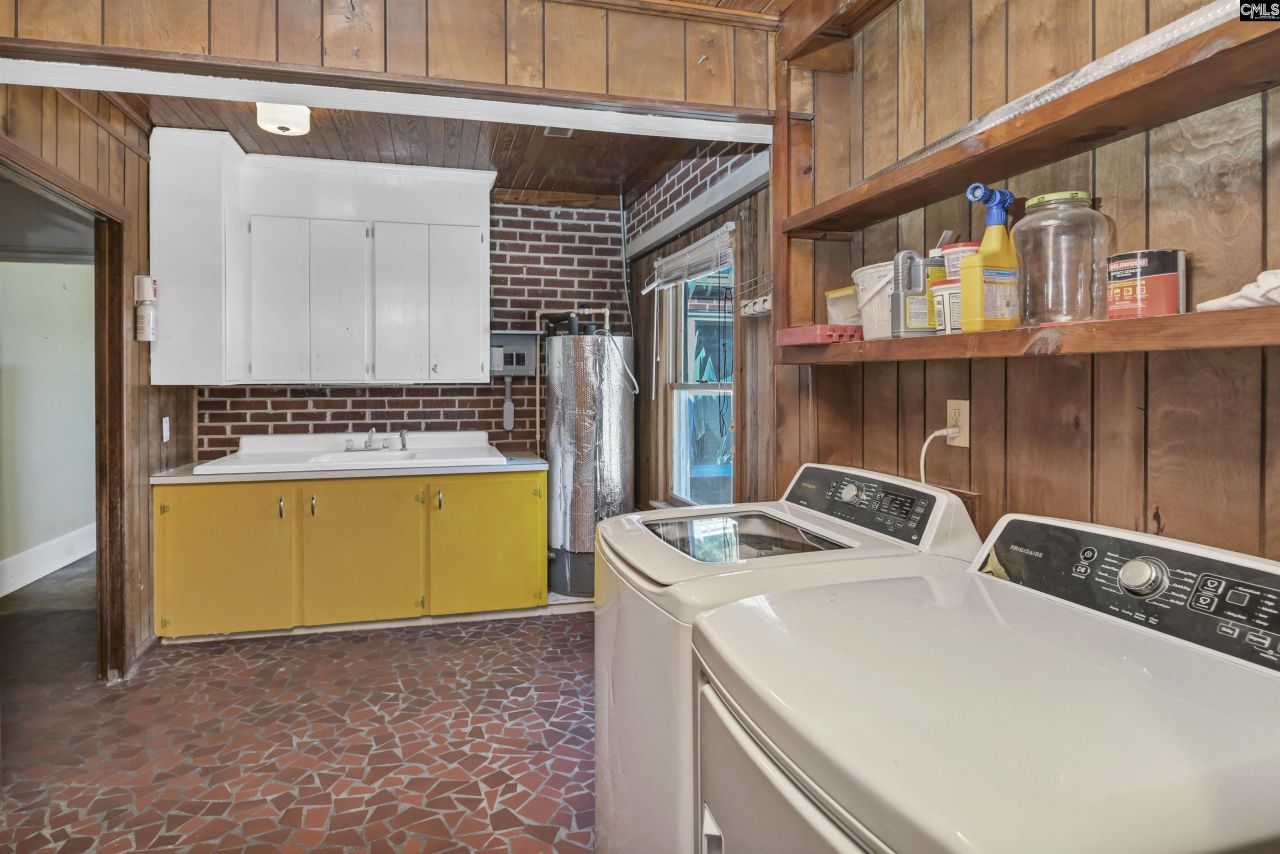 729 Magnolia Street  Photo 47