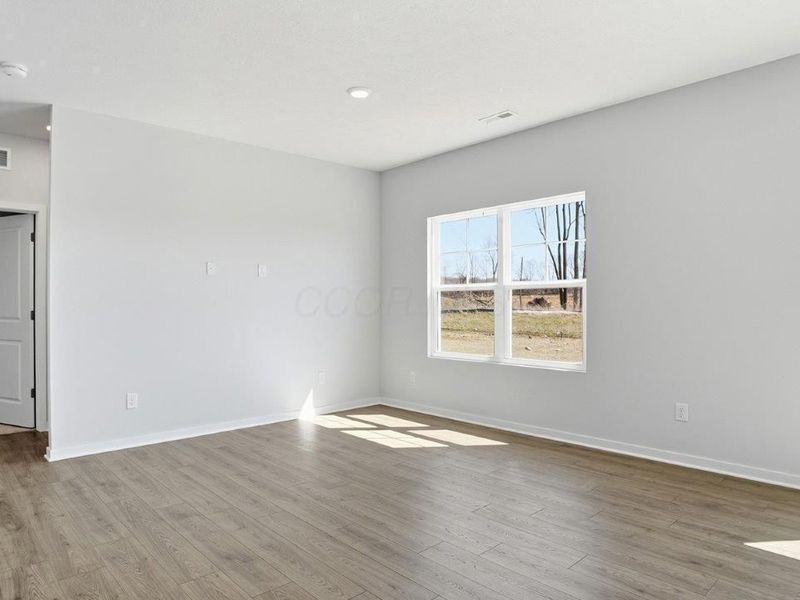 962 Sherwood Loop, Bellefontaine, OH 43311 Photo 7