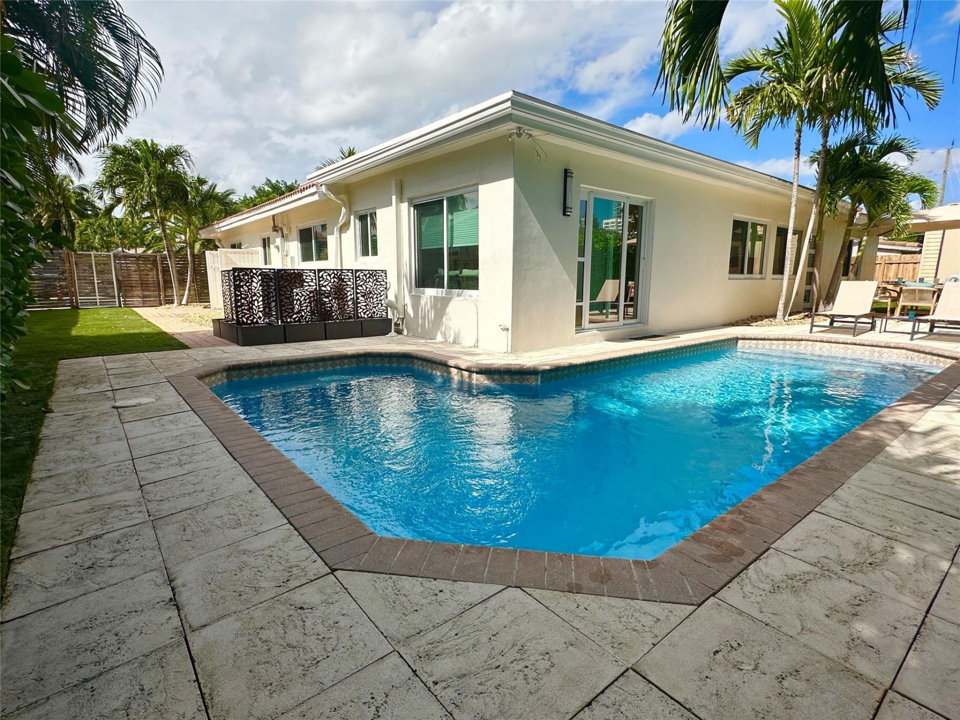 1820 Bel Air Avenue, Pompano Beach, FL 33062 Photo