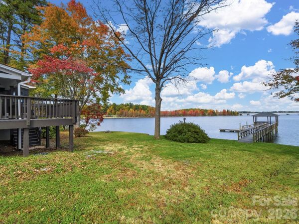 9115 Clement Circle, Terrell, NC 28682