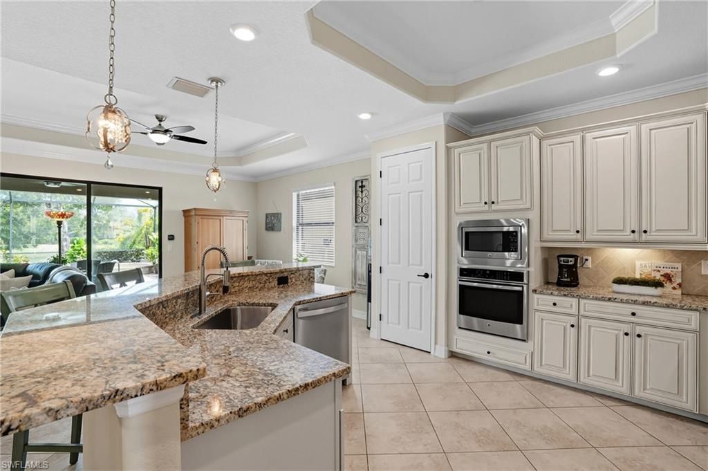 28135 Edenderry Ct, Bonita Springs, FL 34135 Photo