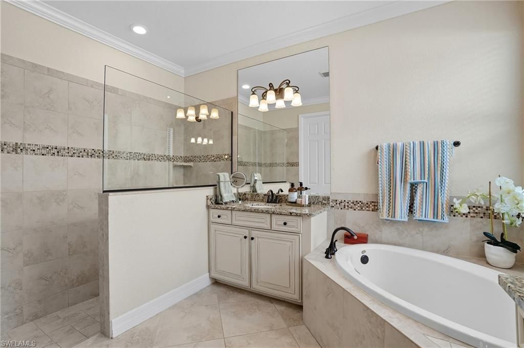 28135 Edenderry Ct, Bonita Springs, FL 34135 Photo
