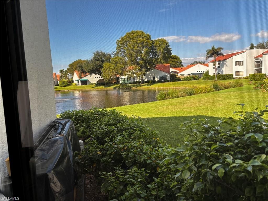 649 Beachwalk Cir, Unit C101, Naples, FL 34108 Photo