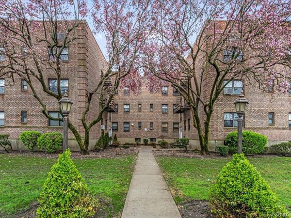 218-12 43rd Avenue, Unit 2E, Bayside, NY 11361
