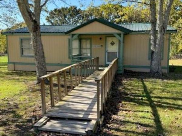 67 Eastwood Church Road, Van Buren, MO 63965