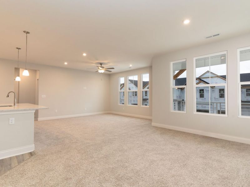 363 Cornwall Drive, Florence, KY 41042 Photo 3