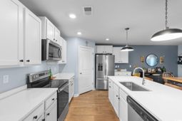 375 Spruce Pine Way photo 4