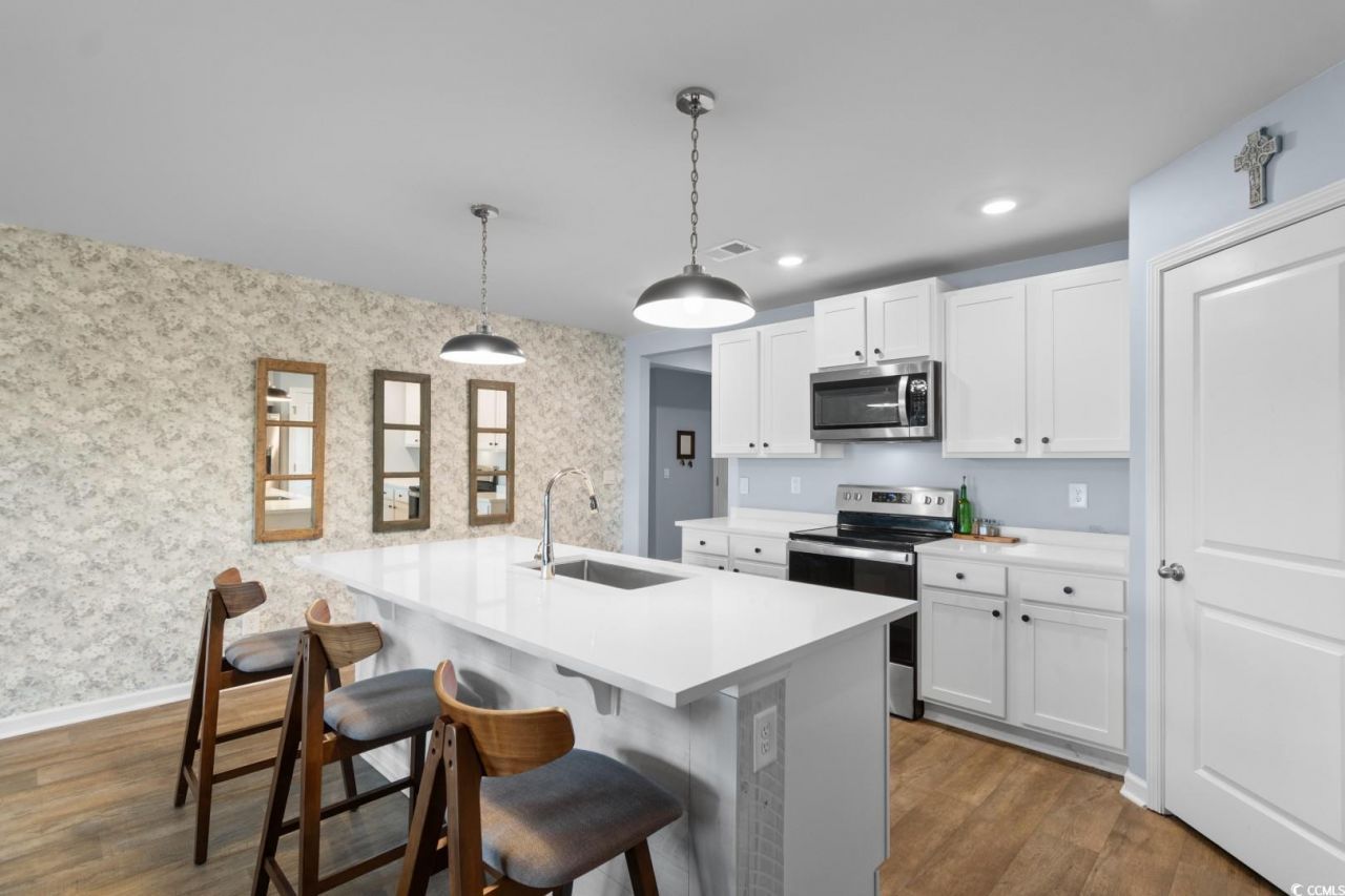 375 Spruce Pine Way Photo 8