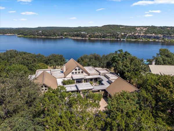 24736 Travis Lakeside DR, Unit A, Spicewood, TX 78669
