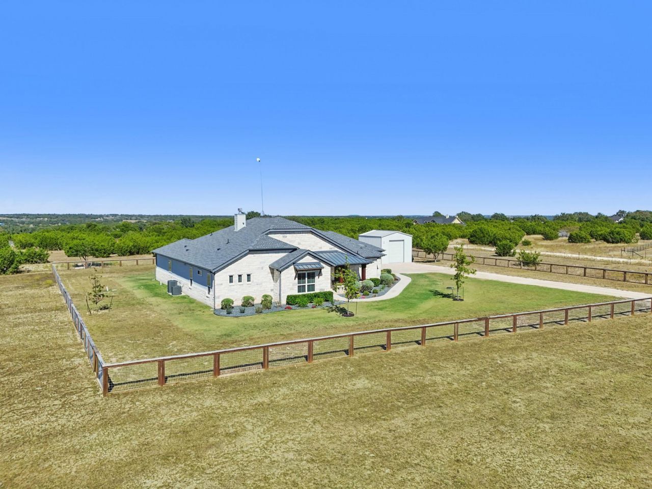 3454 County Road 284, Liberty Hill, TX 78642 Main Photo