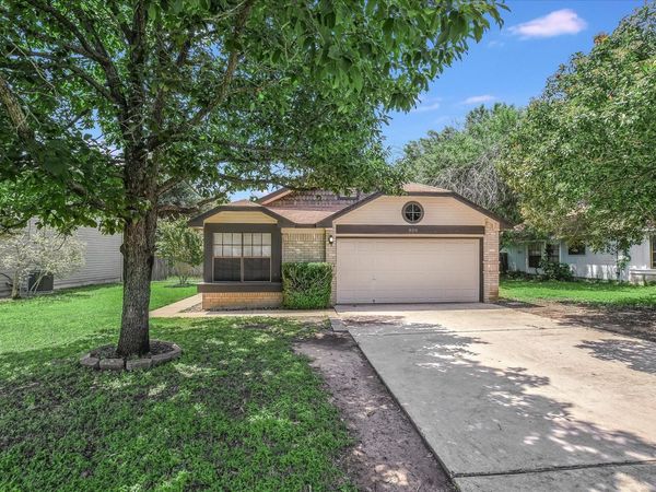 806 Sunny LN , Cedar Park, TX 78613