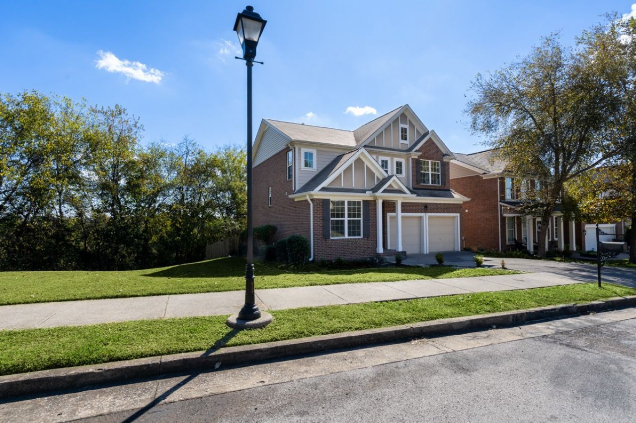 3005 Barnes Bend Dr, Antioch, TN 37013 Main Photo