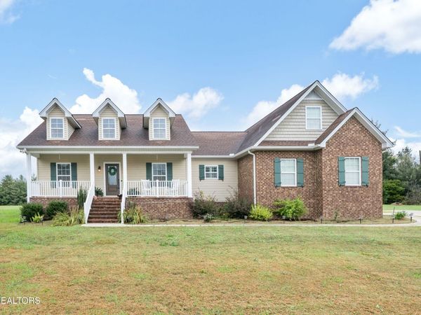 148 Hailey Ridge Lane, Gainesboro, TN 38562