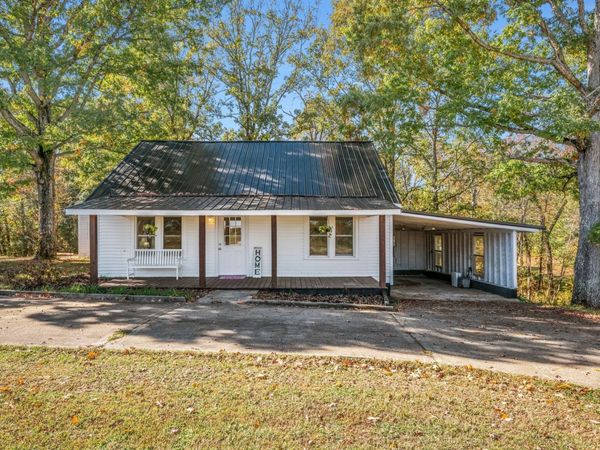 1865 Clydeton Rd, Waverly, TN 37185