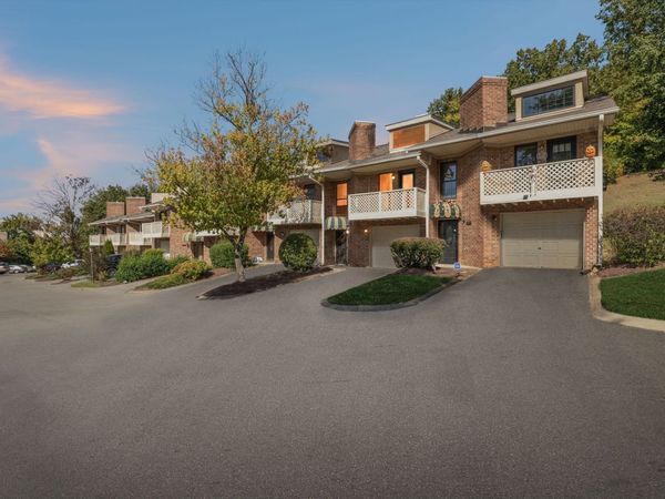 231 Glenstone Cir, Brentwood, TN 37027