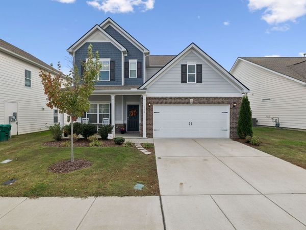 110 Gatwick Dr, Lebanon, TN 37087