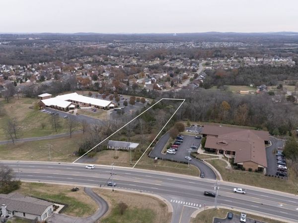 2825 N Mount Juliet Rd, Mount Juliet, TN 37122