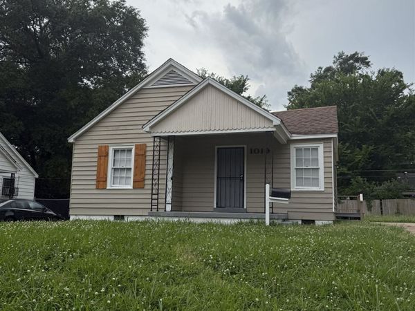 1019 W WALTHAL CIR , Memphis, TN 38111