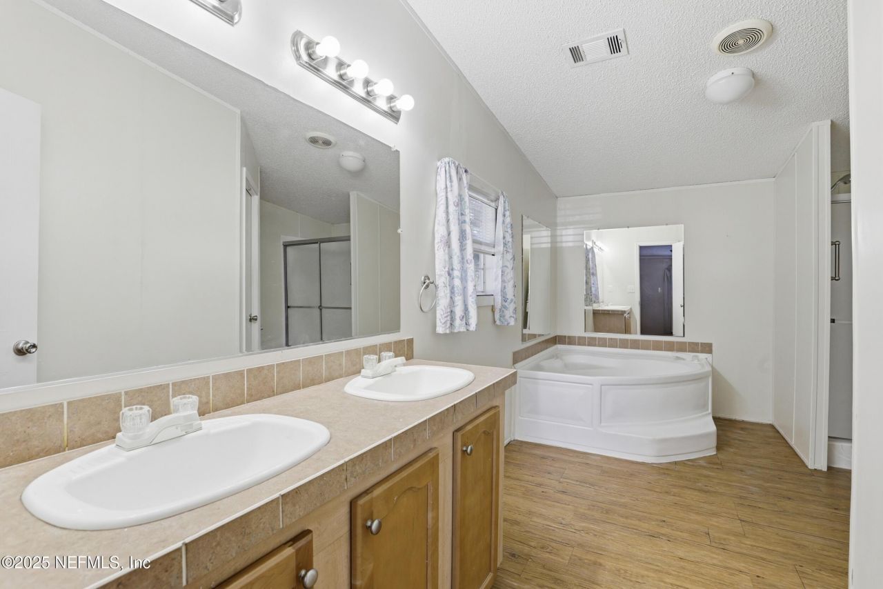 256 NW Kensington Lane, Lake City, FL 32055 Photo