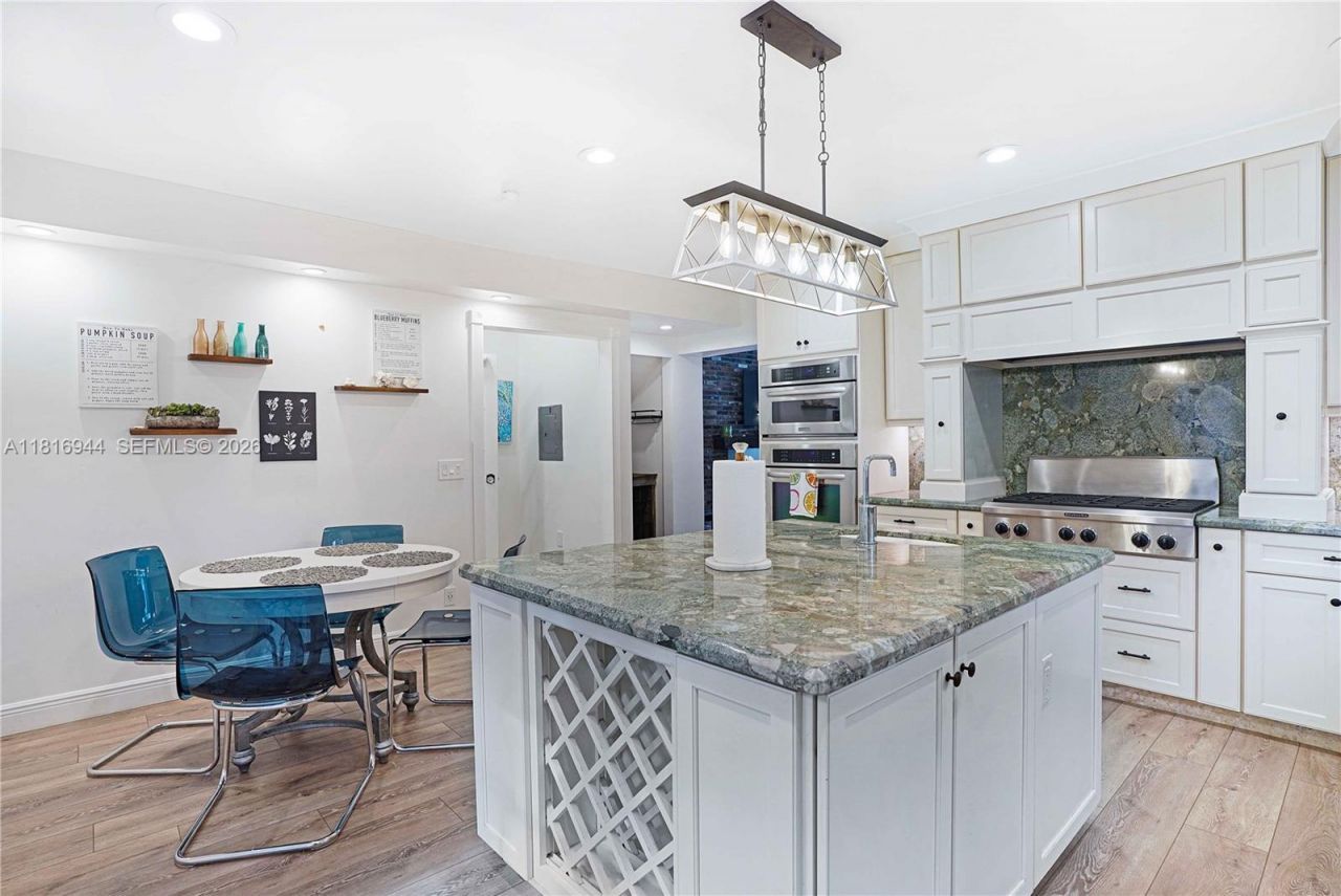 314 Oregon St, Hollywood, FL 33019 Photo