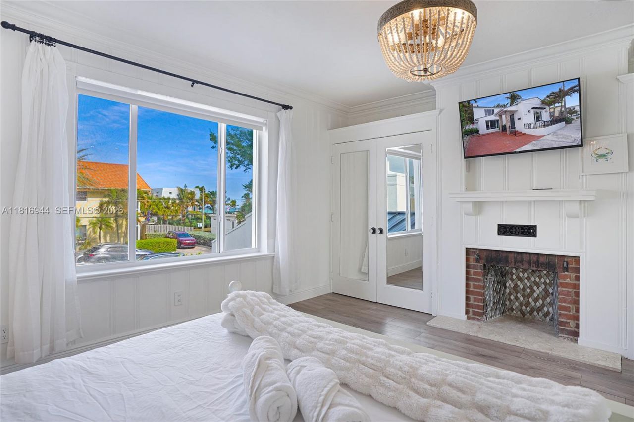 314 Oregon St, Hollywood, FL 33019 Photo