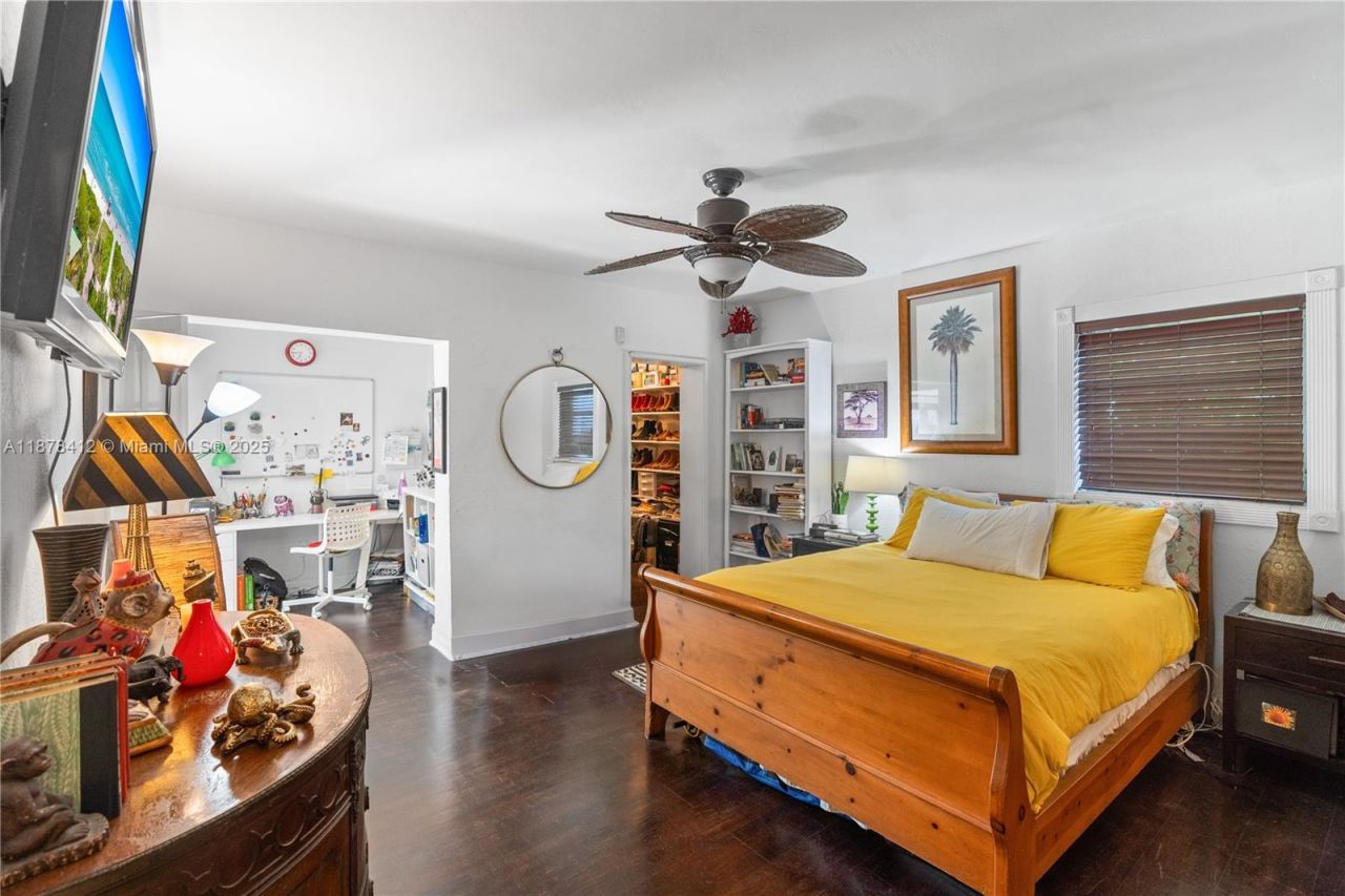 1710 Cleveland Rd, Miami Beach, FL 33141 Photo