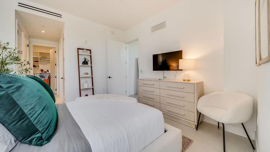 1030 15th St, Unit 201, Miami Beach, FL 33139 Photo