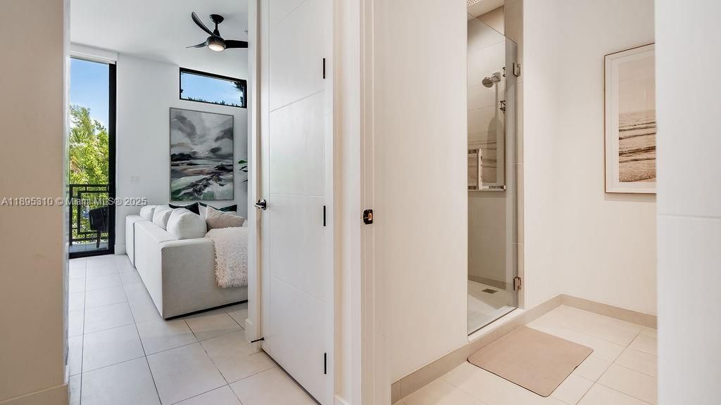 1030 15th St, Unit 201, Miami Beach, FL 33139 Photo