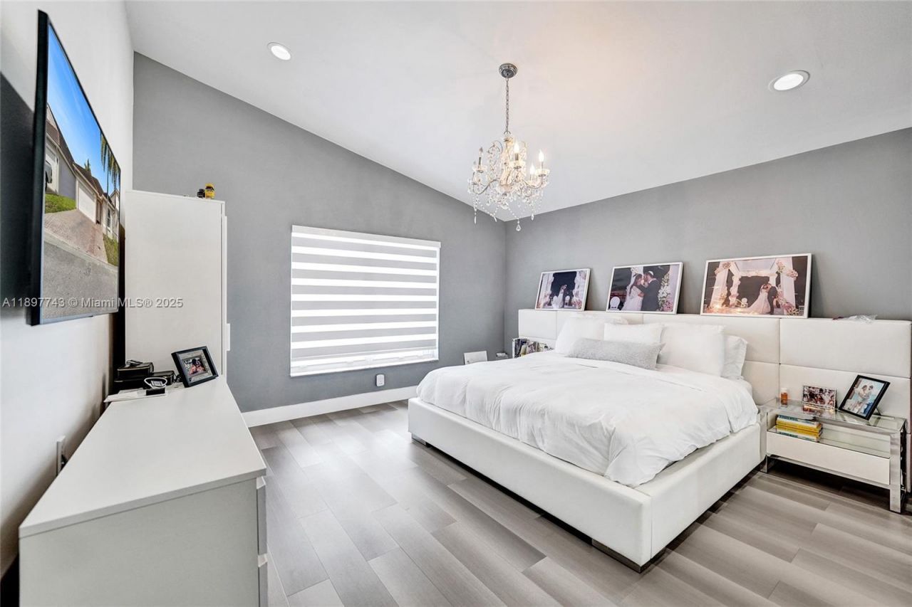 4955 SW 33rd Ave, Hollywood, FL 33312 Photo