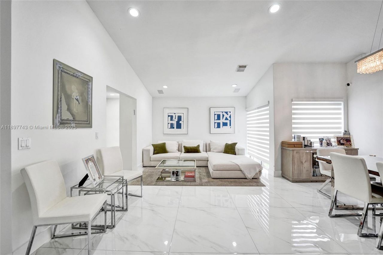 4955 SW 33rd Ave, Hollywood, FL 33312 Photo