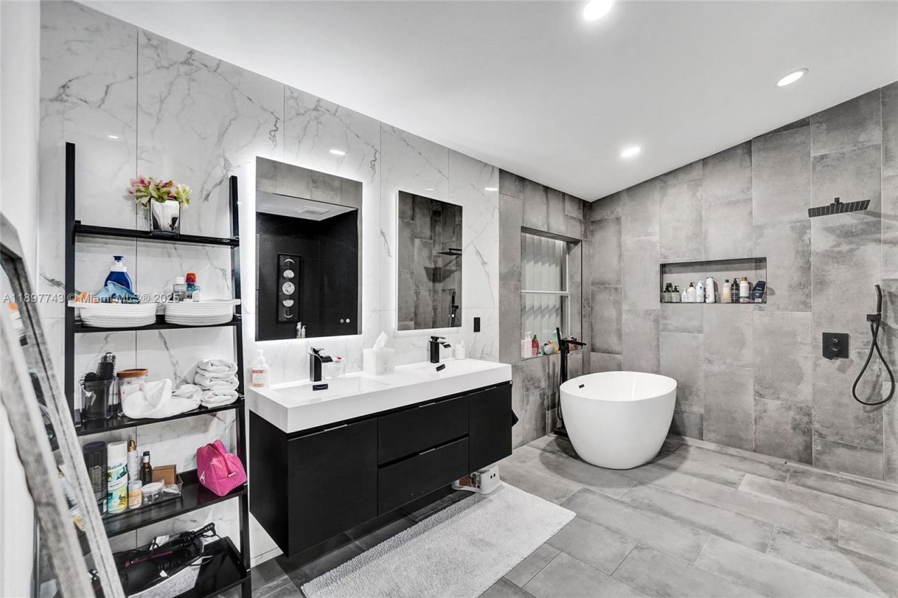 4955 SW 33rd Ave, Hollywood, FL 33312 Photo