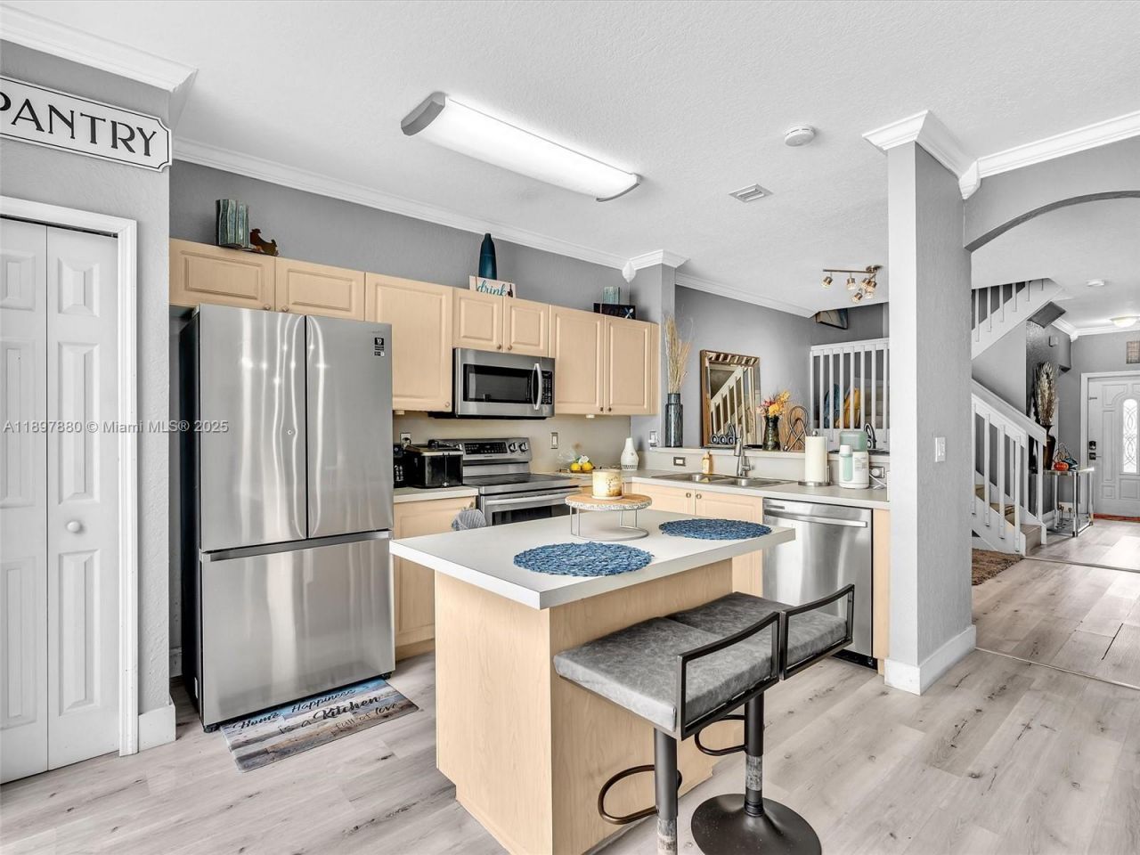 9125 NW 40th St, Sunrise, FL 33351 Photo