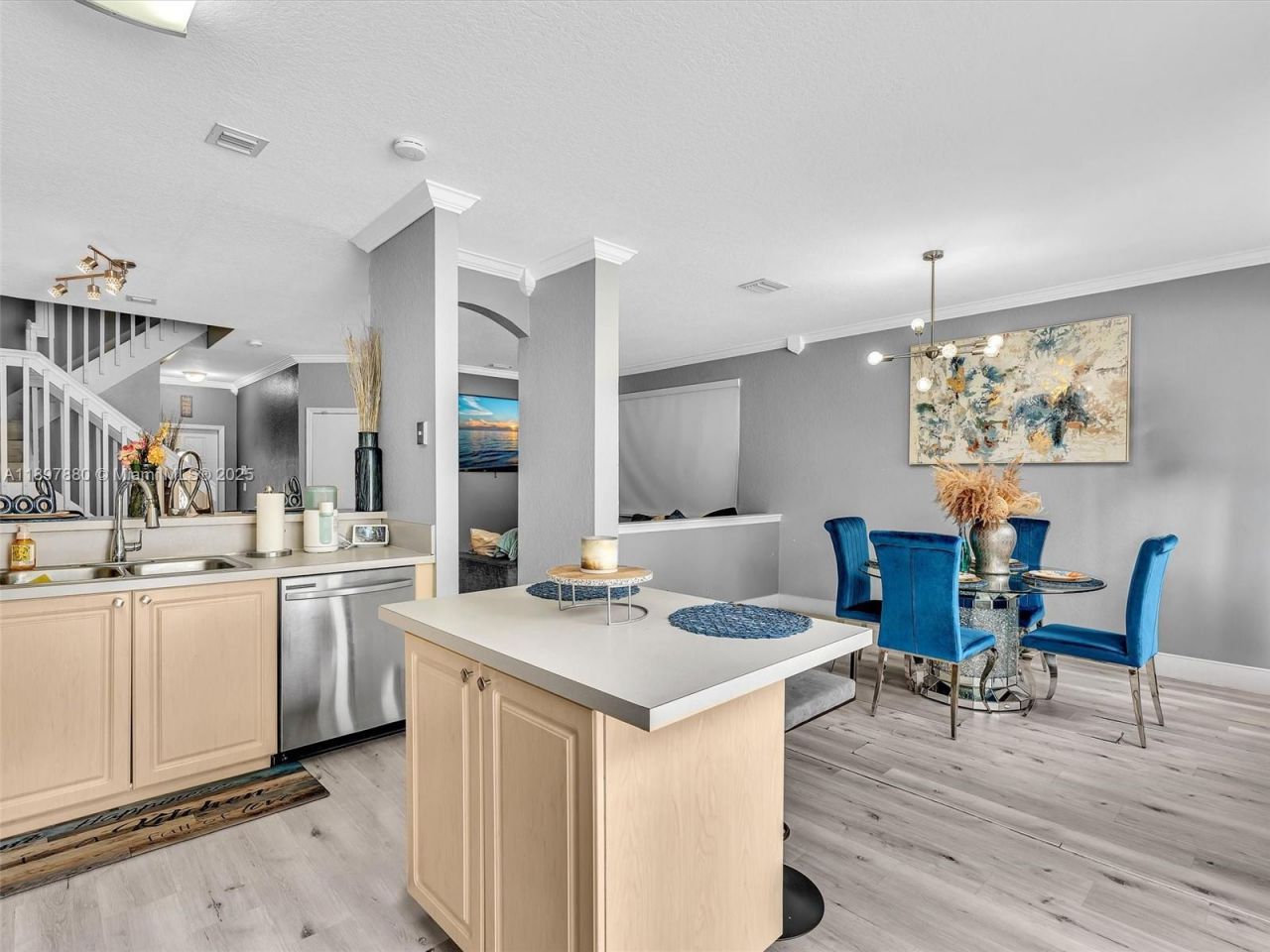 9125 NW 40th St, Sunrise, FL 33351 Photo