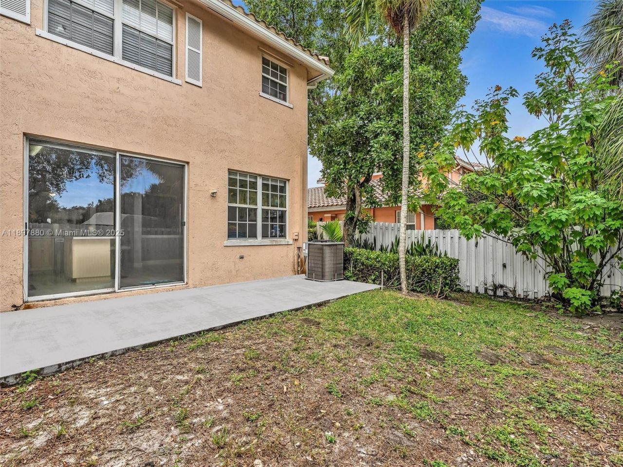 9125 NW 40th St, Sunrise, FL 33351 Photo